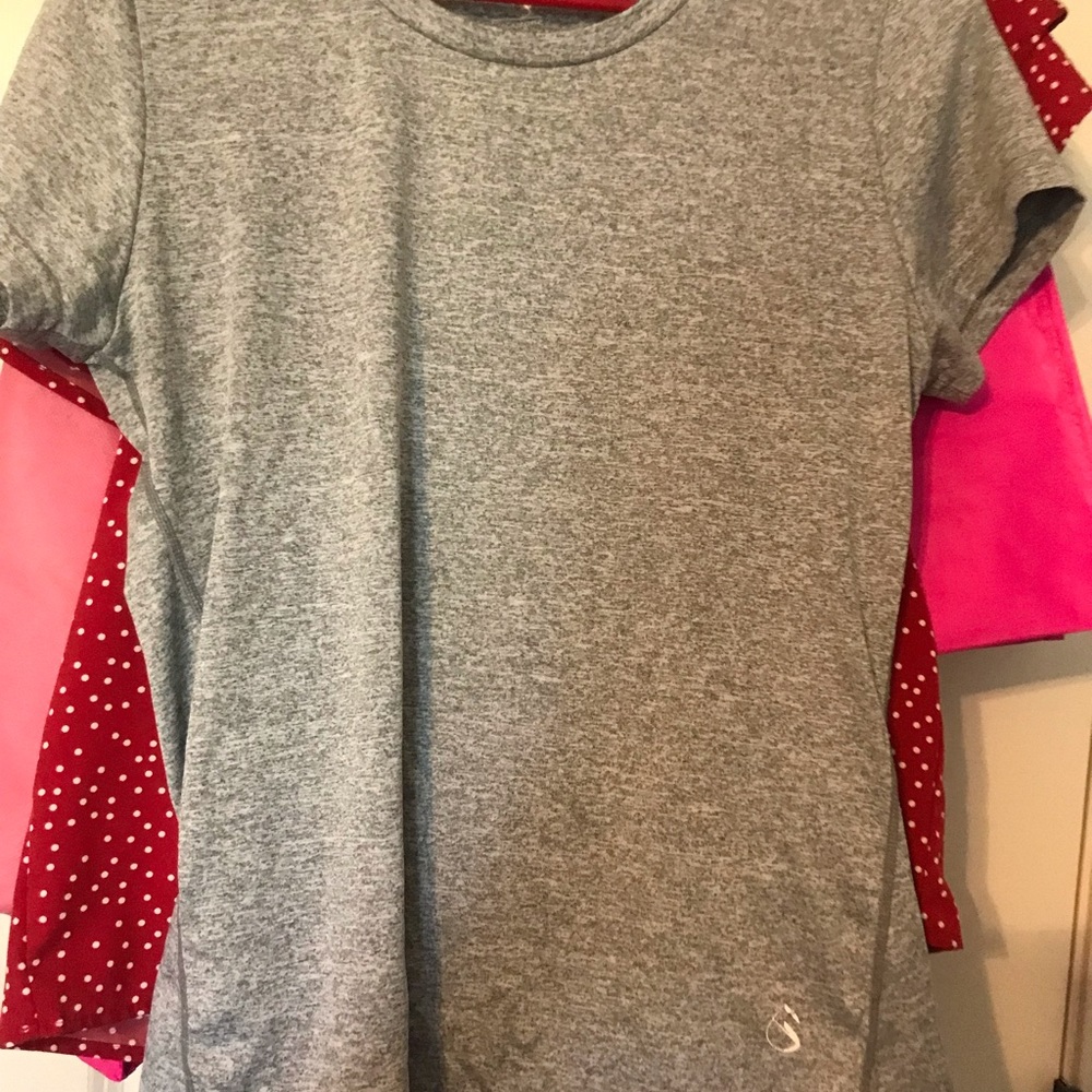 athletic shirt. size S